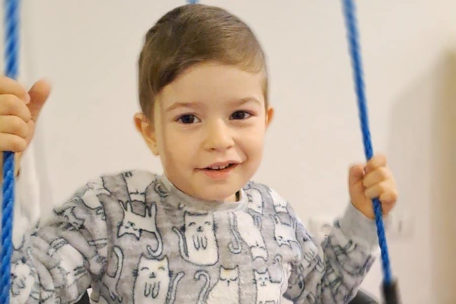 Проходження реабілітації Оганнісяном Давидом